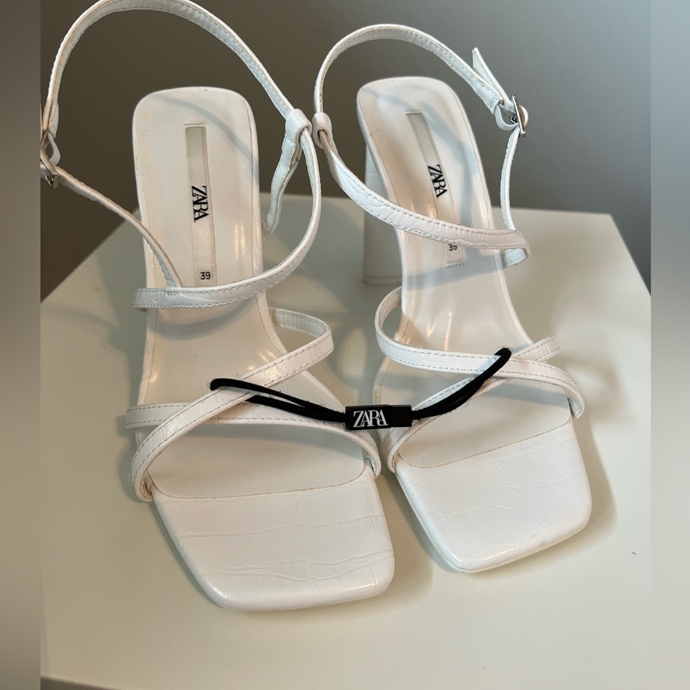 ZARA White Strappy Heels Size 39